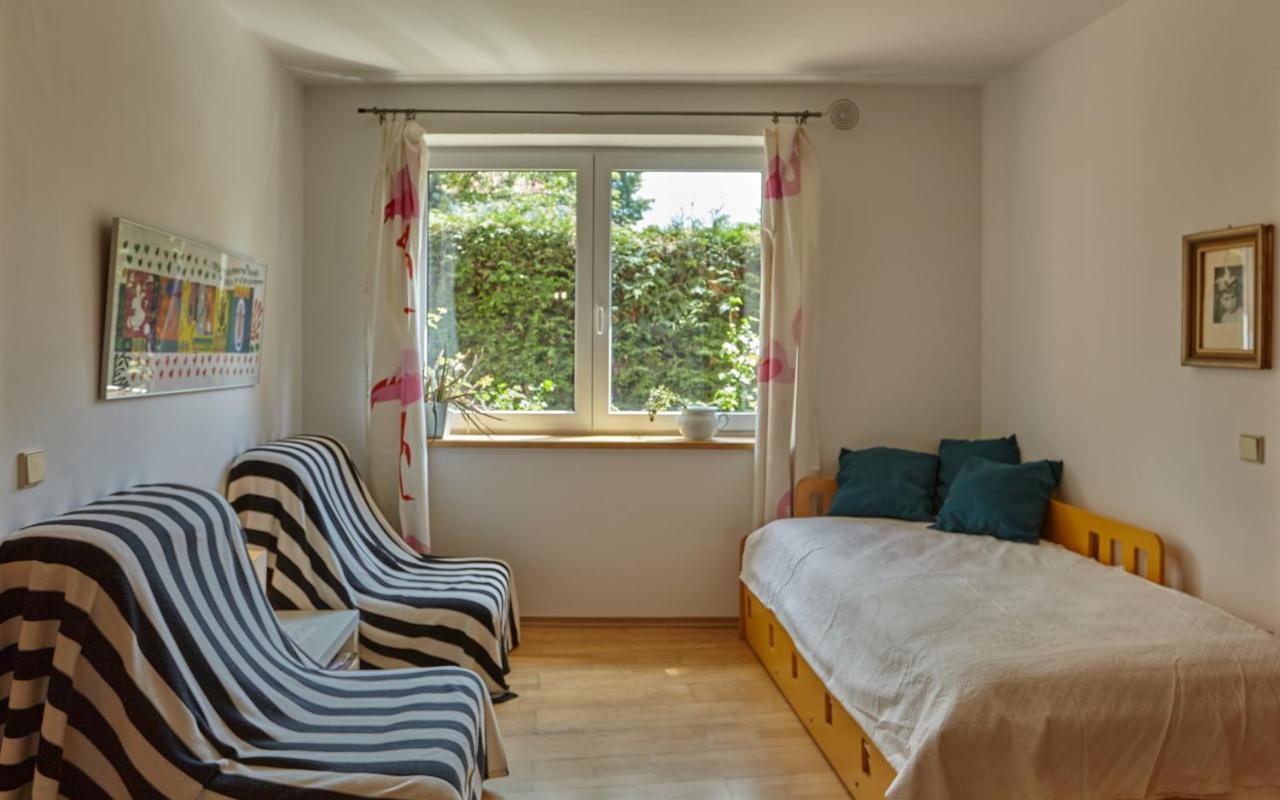 Villa In Bio Garden - You Will Save Money Here Prag Exterior foto