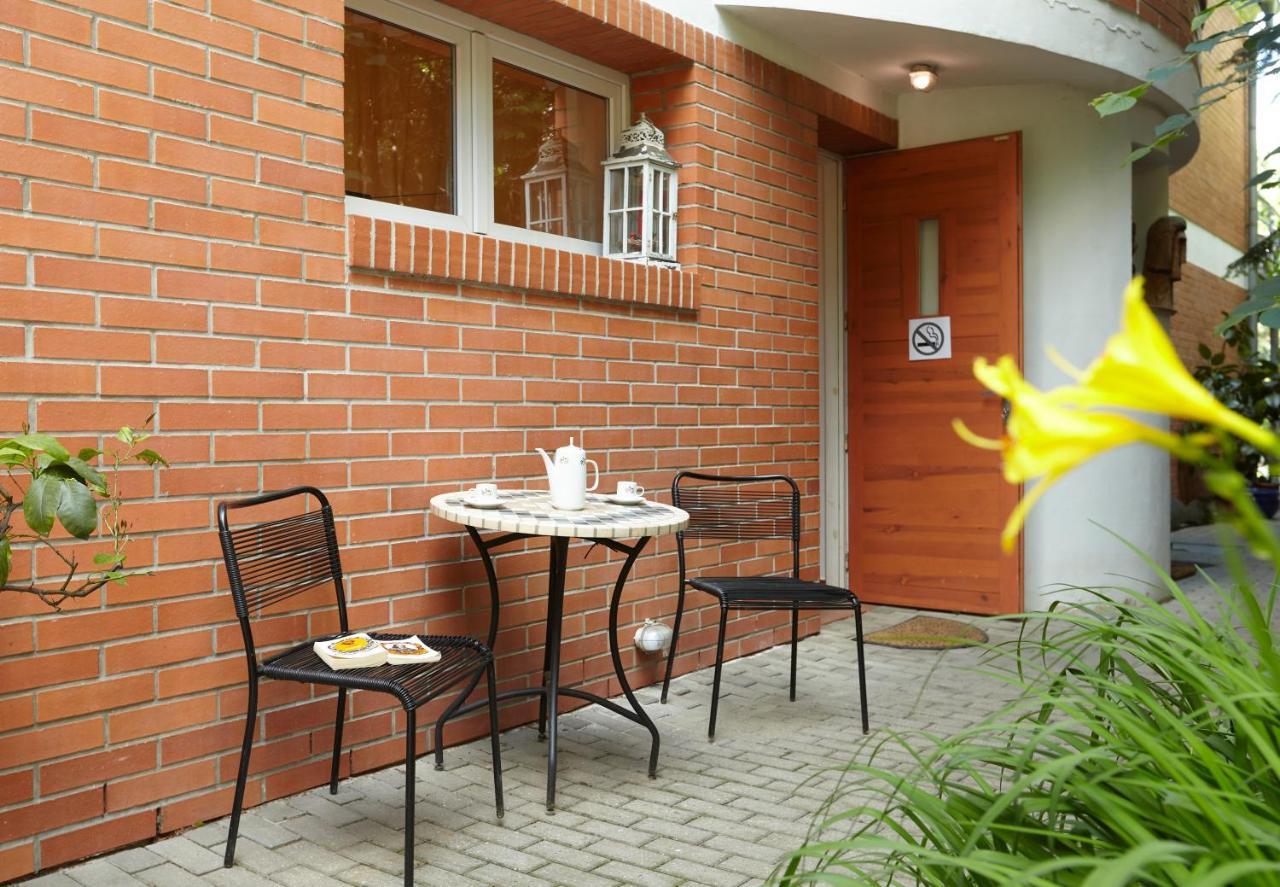 Villa In Bio Garden - You Will Save Money Here Prag Exterior foto